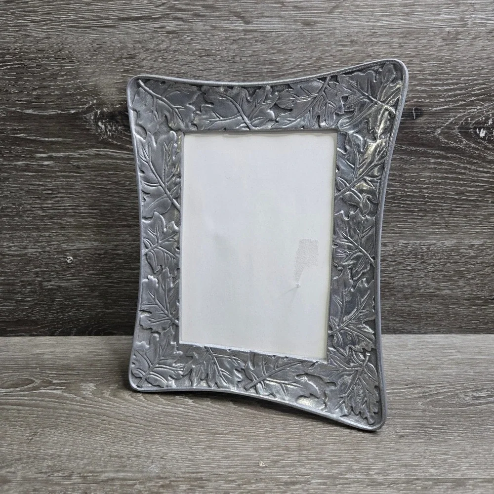 Ornate Silver Tone Metal Picture Frame 6.5x4.5